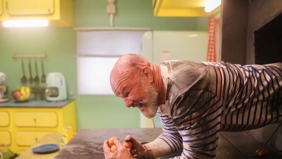 Philippe Etchebest blessé dans Fort Boyard : ce qu'il s'est passé pour qu'il se retrouve avec des points de suture