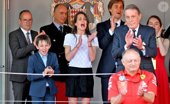 Charlotte Casiraghi et Raphaël Elmaleh, la princesse Alexandra de Hanovre, Ben-Sylvester Strautmann - Le prince Albert II de Monaco et la princesse Charlène de Monaco ne cachent pas leurs joies et leurs émotions en remettant à Charles Leclerc le trophée du  vainqueur du Grand Prix de Formule 1 (F1) de Monaco. Monaco, le 26 mai 2024.
© Bruno Bebert/Bestimage