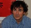 "Je me planque de plus en plus, oui. J’ai de plus en plus peur. J’ai peur du monde, je ne le connais pas, ce monde", a-t-il confié.

Albert Dupontel - Conférence de presse du film" 9 mois fermes" au Crowne Plaza Toulouse, le 20 septembre 2013 © LN Photographers / Bestimage