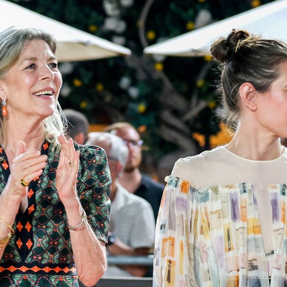 La princesse Caroline de Hanovre et Charlotte Casiraghi lors de la 3ème journée du Jumping International de Monte-Carlo, le 5 juillet 2025. La compétition se déroule sur le port Hercule à Monaco, du 3 juillet au 5 juillet. © Claudia Albuquerque/Bestimage