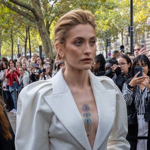 PFW - Paris Jackson est arrivée au défilé Nina Ricci lors du défilé Vêtement Femme Printemps-Été 2025 dans le cadre de la semaine de la mode à Paris le 27 septembre 2024 à Paris, France. Photo by Nasser Berzane/ABACAPRESS.COM