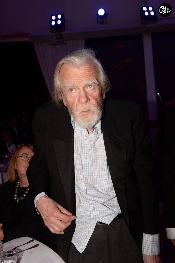 Anne Facérias a également été reconnue coupable d’avoir effectué 34 virements depuis le compte de l’association vers le sien, pour un montant d’au moins 90 000 euros.

Michael Lonsdale - Soirée de la fondation Positive Planet au Palm Beach lors du 70ème festival de Cannes le 24 mai 2017. © Rachid Bellak/Bestimage