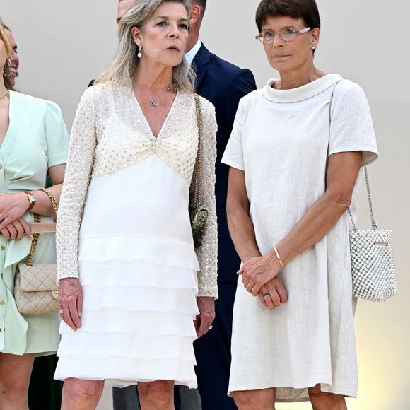 La princesse Caroline de Hanovre et sa soeur, la princesse Stéphanie de Monaco - Célébration des 20 ans de règne du prince souverain Albert II de Monaco sur la place du Palais à Monaco, le 19 juillet 2025. Photo by Bruno Bebert/Bestimage