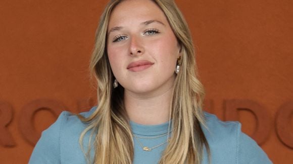 "Elle doit lever le pied" : après The Voice, Helena annule sa présence à un autre événément