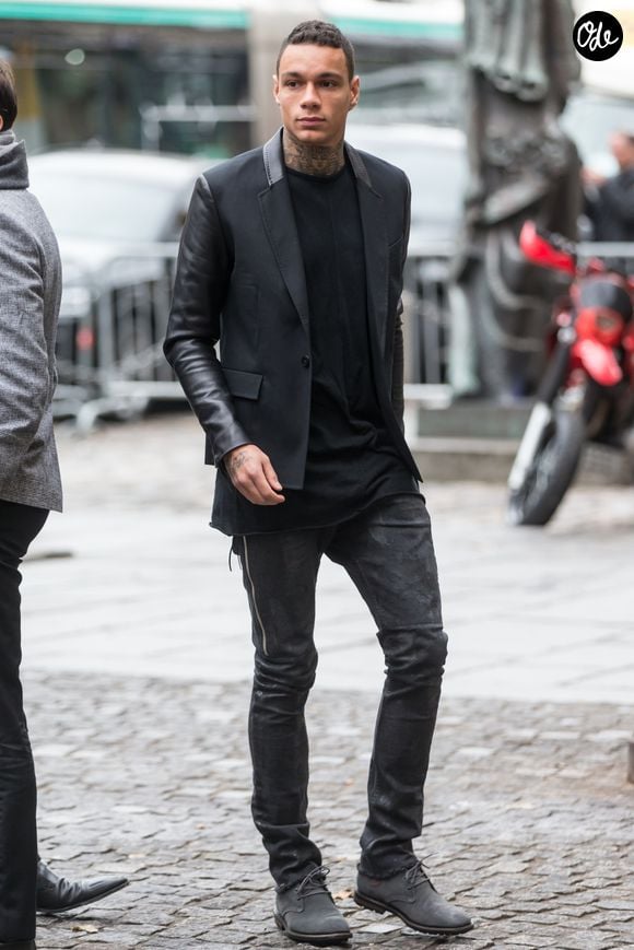 Exclusif - Gregory Van Der Wiel - Déjeuner annuel de l'équipe du Paris Saint-Germain Football Club (PSG) au restaurant La Société à Paris, le 11 décembre 2015.