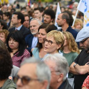 Manifestation contre l'antisémitisme à Paris à la suite du viol d'une jeune fille de 12 ans à Courbevoie le 20 juin 2024 en présence de Judith Godrèche.

© Lionel Urman / Panoramic / Bestimage