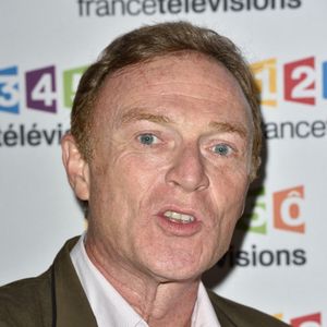 Il est également à la tête d'une entreprise avec son fils Johnny

Christophe Hondelatte lors de la conférence de presse France Télévisions 2017/2018 à Paris, France, le 05 juillet 2017. Photo par Alban Wyters/ABACAPRESS.COM