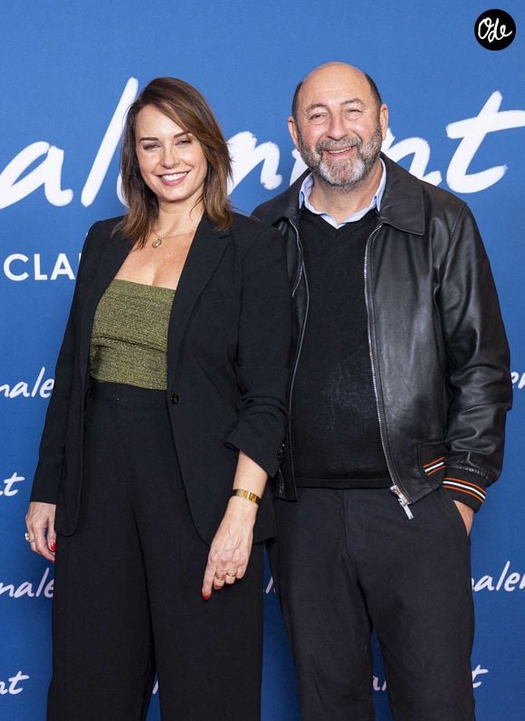 “Je lui ai dit "Tu ne le lâches pas Julia !". “Elle me disait "T’inquiète, je vais le faire répéter trois fois par jour", dit-elle en imitant Julia Vignali. 

Julia Vignali et son mari Kad Merad - Avant-première du film "Finalement" de C. Lelouch qui fête son 87ème anniversaire au Grand Rex à Paris le 30 octobre 2024. © Pierre Perusseau/Bestimage | 00683496