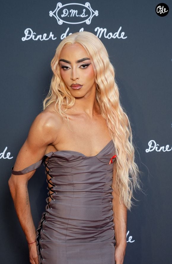 Bilal Hassani au dîner de la mode Sidaction 2026 au lycée Carnot à Paris le 9 juillet 2026.

© Anne-Sophie Guebey / Bestimage