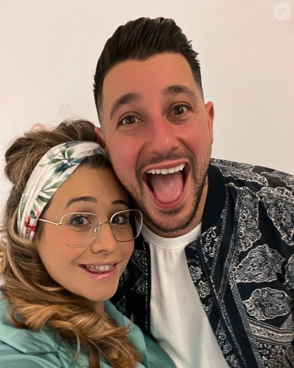 Emilie et Franck Fanich, à la tête d'une tribu de huit enfants dans "Familles nombreuses, la vie en XXL" sur TF1.