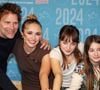 Un jour on s'est dit qu'on voulait y vivre toutes les saisons. Et on est plus repartis !", avait expliqué l'acteur à "Télé Poche". 

Thomas Jouannet, Chloé Jouannet, Mado Jouannet, Ysée Jouannet, Prix du Court Métrage (Ex-Aequo) pour "Allez ma Fille" au photocall des lauréats après la cérémonie de clôture du 27ème Festival International du Film de Comédie de l'Alpe d'Huez, France, le 20 janvier 2024. © Dominique Jacovides/Bestimage