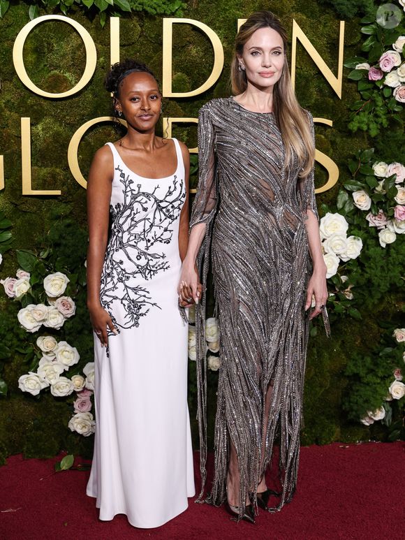 Zahara Marley Jolie et Angelina Jolie arrivent à la 82e cérémonie annuelle des Golden Globe Awards qui s'est tenue au Beverly Hilton Hotel le 5 janvier 2025 à Beverly Hills, Los Angeles, Californie, États-Unis. © Press Service / Bestimageand