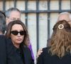 La regrettée comédienne sera ensuite inhumée dans la plus stricte intimité familiale.

Laura Smet - Obsèques de Nathalie Baye en l'église Saint-Sulpice à Paris le 23 avril 2026. © Dominique Jacovides - Coadic Guirec / Bestimage