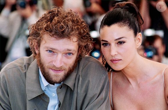 Monica Bellucci avait affirmé en 2019 que leur séparation s’était faite dans le respect et sans conflit.

Monica Bellucci et Vincent Cassel lors du photocall du film ''Irréversible'' pendant le 55ème Festival de Cannes, le 24 mai 2002. ©Frédéric Piau/Bestimage