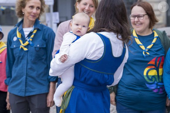 La princesse Sofia "Hellqvist" de Suède et sa fille la princesse Ines lors de l'"Open Castle Day” dans le cadre de la fête nationale de Suède à Stockholm  Dana Press / Bestimage