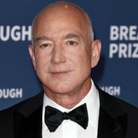 Plus de 15 milliards d’euros ! Jeff Bezos annonce un investissement historique en France