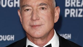 Plus de 15 milliards d’euros ! Jeff Bezos annonce un investissement historique en France