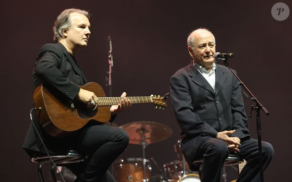 Exclusif - Claude Lemesle - Concert "Et Maintenant", le spectacle hommage à Gilbert Bécaud interprété par Jules Grison avec la participation exceptionnelle de sa fille, Emily Bécaud à l'Olympia, Parisle 17 septembre 2023. © Coadic Guirec/Bestimage