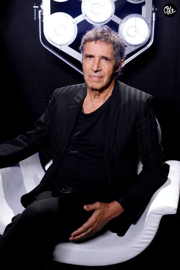 Julien Clerc - Backstage - Enregistrement de l'émission "La Chanson secrète 9" à la Seine musicale à Paris en 2021. © Gaffiot-Moreau / Bestimage