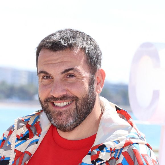 Laurent Ournac explique qu'il ne peut plus vraiment partir en camping en France à cause de sa notoriété.

Laurent Ournac lors du photocall de "Camping paradis" sur la plage du Majestic lors de la 7eme saison de CanneSéries à Cannes.

© Denis Guignebourg/BestImage