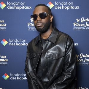 Cette mesure fait suite à une plainte déposée par le rappeur Gims et sa compagne.

Exclusif - Gims - Concert événement "Le gala des pièces jaunes" à l'Accor Arena Paris le 26 janvier 2024. 

© Cyril Moreau / Guillaume Gaffiot / Bestimage