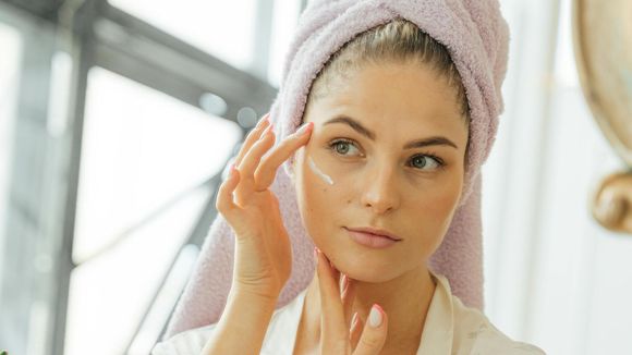 Le Skin cycling : quelle est cette routine beauté qui promet une peau parfaite sans en faire trop ?