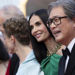 Demi Moore, Park Chan-wook - Montée des marches pour la cérémonie de clôture du 79ème Festival International du Film de Cannes, le 23 mai 2026. © Olivier Borde / Bestimage