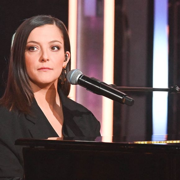 Camille Lellouche - Les personnalités se mobilisent lors de la 36ème édition du Téléthon sur le plateau de France 2, avec pour parrain K.Adams, le 3 décembre 2022.
© Coadic GUIREC / Bestimage