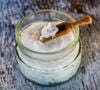 Vous ne le savez peut-être pas mais l'huile de coco est bien plus qu'un simple ingrédient culinaire.