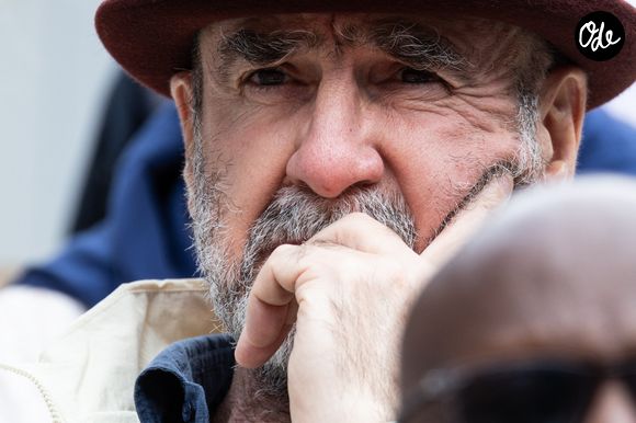 Eric Cantona dans les tribunes lors des Internationaux de France de tennis de Roland-Garros 2026, à Paris, en France, le 6 juin 2026. Photo par Jacovides-Moreau/Bestimage
