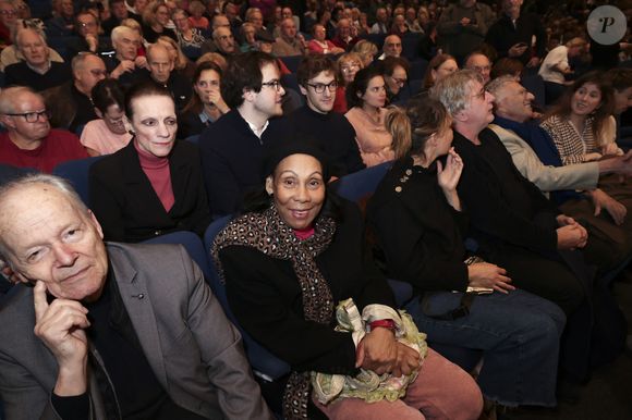 Exclusif - Salomé de Bahia dans le public du concert de Hugues Aufray au Le Dôme de Paris - Palais des Sports le 9 novembre 2025.

© Jack Tribeca / Bestimage