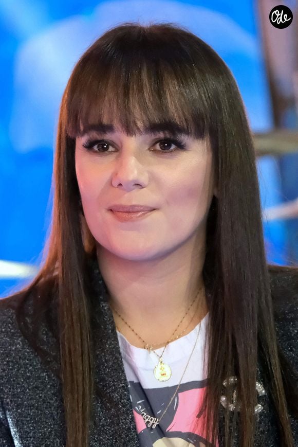 La chanteuse, danseuse et musicienne française Alizée participe à une émission de télévision le 24 février 2021 à Varsovie, en Pologne. Photo : Newspix/ABACAPRESS.COM