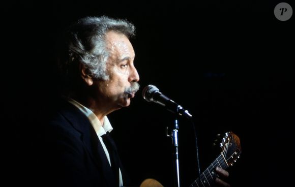 Georges Brassens 1977 - Archive Portrait. JLPPA / Bestimage
