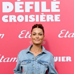 Caroline Receveur au photocall du défilé Etam Croisière 2023 à Saint-Tropez, le 11 mai 2023.

Photo : Rachid Bellak / Bestimage