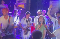 Et pour la toute première fois, Nathalie Péchalat a chanté sur scène !