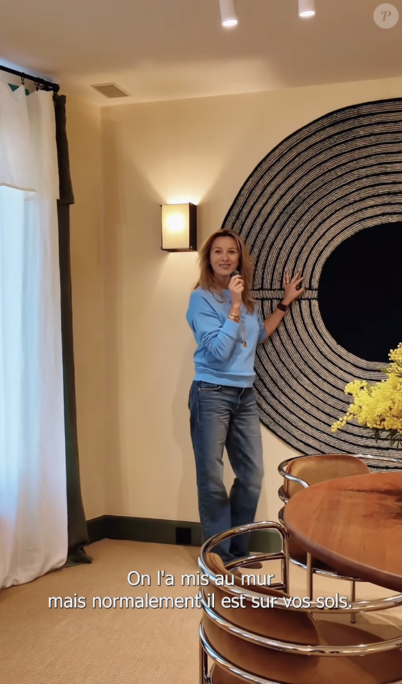 Ou encore ses tapis "Mirage", dont le plus grand est vendu au prix de 1 150 euros.

Capture d'écran Instagram de Sarah Poniatowski.