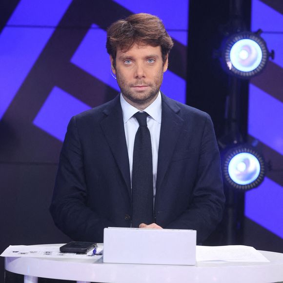 "La Touraine, c'est ma deuxième maison", assure-t-il même.

Exclusif - Benjamin Duhamel apparaît pour une interview sur BFM TV à Paris, France, le 10 décembre 2024. Photo par Jérôme Dominé/ABACAPRESS.COM