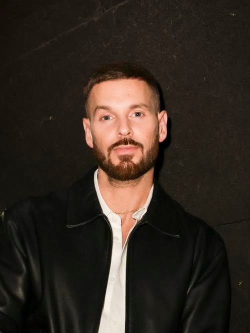 Entre piscine à débordement et eau "turquoise", Matt Pokora s’accorde une parenthèse de rêve loin de tout