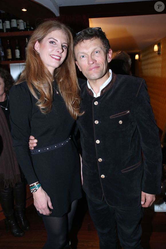 Sylvain Tesson et sa compagne Catherine Van Offelen au spectacle « Laurent Gerra se met à table ! », à savourer au Casino de Paris, à Paris, France, le 03 Janvier 2025. © Bertrand Rindoff/Bestimage