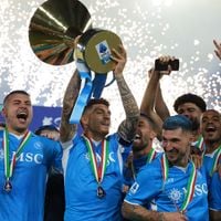 Ce footballeur star ouvre les portes de son penthouse de plus de 200m² avec terrasse et vue mer imprenable