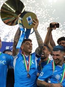 Ce footballeur star ouvre les portes de son penthouse de plus de 200m² avec terrasse et vue mer imprenable