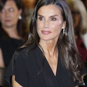 La reine Letizia d'Espagne lors de la cérémonie de remise des Prix internationaux de journalisme du Roi d'Espagne à Madrid le 18 juin 2025. © LALO YASKY / BESTIMAGE