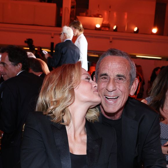 Lorsqu’elle pousse la porte de cet appartement, Audrey Crespo-Mara retrouve le décor imaginé par Thierry Ardisson.

Audrey Crespo-Mara et Thierry Ardisson - Soirée de gala "Heroes for Imagine" qui a permis de récolter dix millions d'euros au profit de la recherche contre les maladies génétiques à Paris le 23 septembre 2024
© Dominique Jacovides / Bestimage