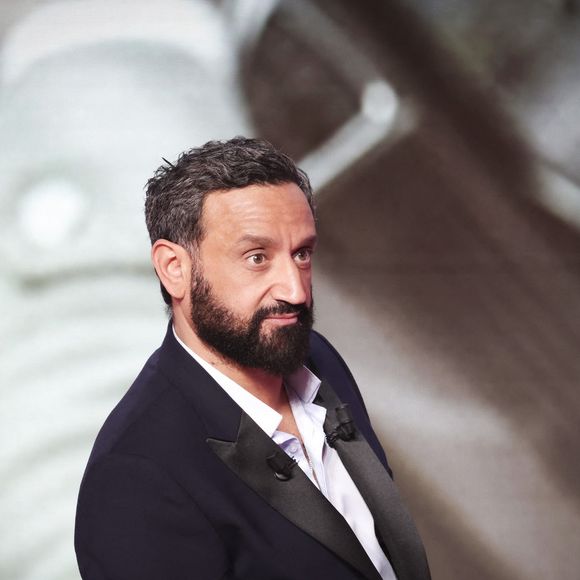 Exclusif - Cyril Hanouna, sur le plateau de l’émission « TPMP » présentée par C.Hanouna et diffusée en direct sur C8, Paris, France, le 11 février 2025. © Jack Tribeca / Bestimage
