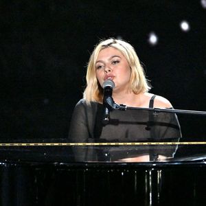 Exclusif - Louane Emera - Enregistrement de l'émission "La chanson de l'année" dans les Arènes de Nîmes, présentée par N.Aliagas et diffusée le 17 juin sur TF1
© Bruno Bebert-Christophe Clovis / Bestimage