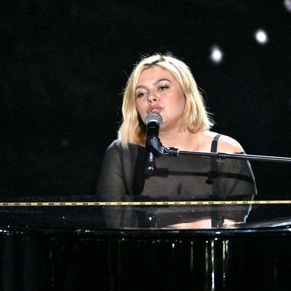 Exclusif - Louane Emera - Enregistrement de l'émission "La chanson de l'année" dans les Arènes de Nîmes, présentée par N.Aliagas et diffusée le 17 juin sur TF1
© Bruno Bebert-Christophe Clovis / Bestimage