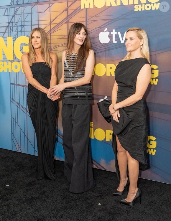 Jennifer Aniston, Marion Cotillard et Reese Witherspoon  lors de la première de la saison 4 de "The Morning Show" à New York le 9 septembre 2025   © Lev Radin/ZUMA Press Wire