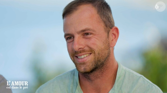 Ce bonheur, l'agriculteur aurait toutefois pu le connaître avant comme il l'a révélé à Jeremstar au salon de l'agriculture.

Ludovic au bilan de "L'amour est dans le pré", M6