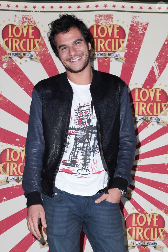 L'interprète du titre "J'ai cherché" va avoir de quoi faire avec ce troisième enfant et va pouvoir de nouveau pouponner avec sa femme

Amir Haddad lors de la première du 'Love Circus' aux Folies Bergère à Paris, le 28 octobre 2014
