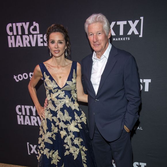 Alejandra Silva et Richard Gere assistent au gala 2025 de City Harvest, intitulé "Carnaval", au Cipriani 42nd Street, le 22 avril 2025 à New York. © Ron Adar/TheNEWS2 via ZUMA Press Wire